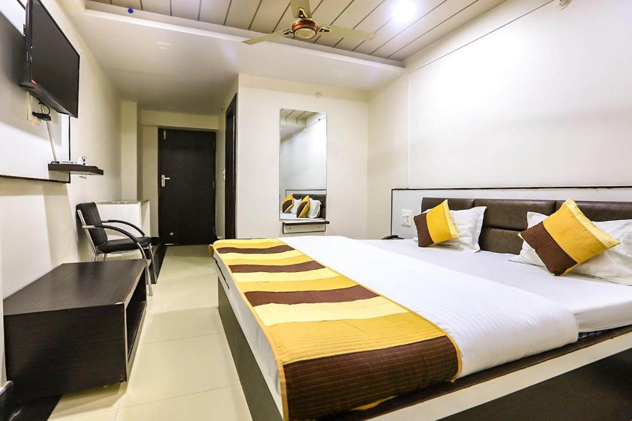 Oyo 11840 Hotel Venus Ajmer Ngoại thất bức ảnh
